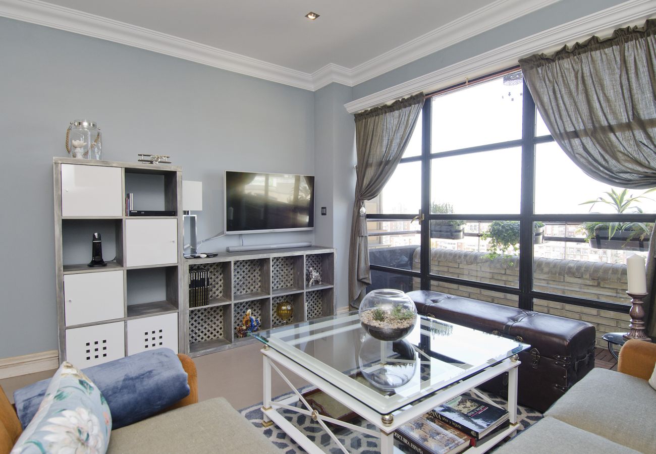 Apartamento en Madrid - Nuevos Ministerios II (15ºC) Apartamento en Madrid - Nuevos Ministerios II (15ºC)