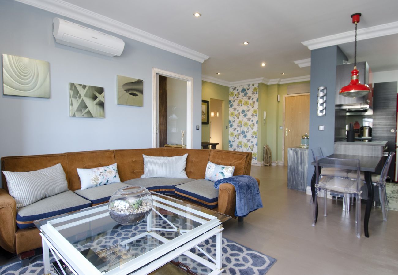 Apartamento en Madrid - Nuevos Ministerios II (15ºC) Apartamento en Madrid - Nuevos Ministerios II (15ºC)