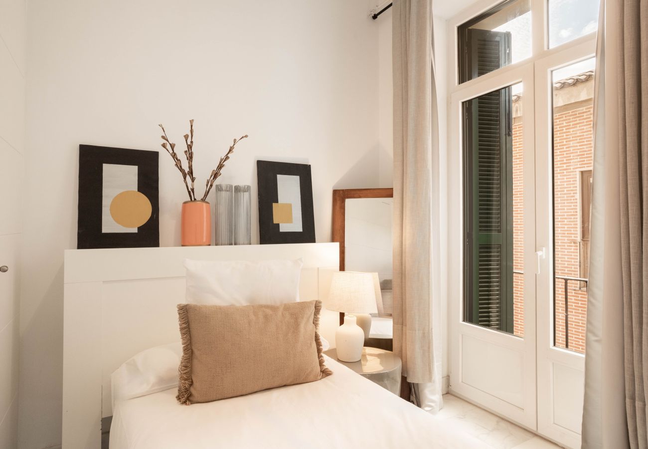 Apartamento en Madrid - Apartamento Echegaray I en Madrid 