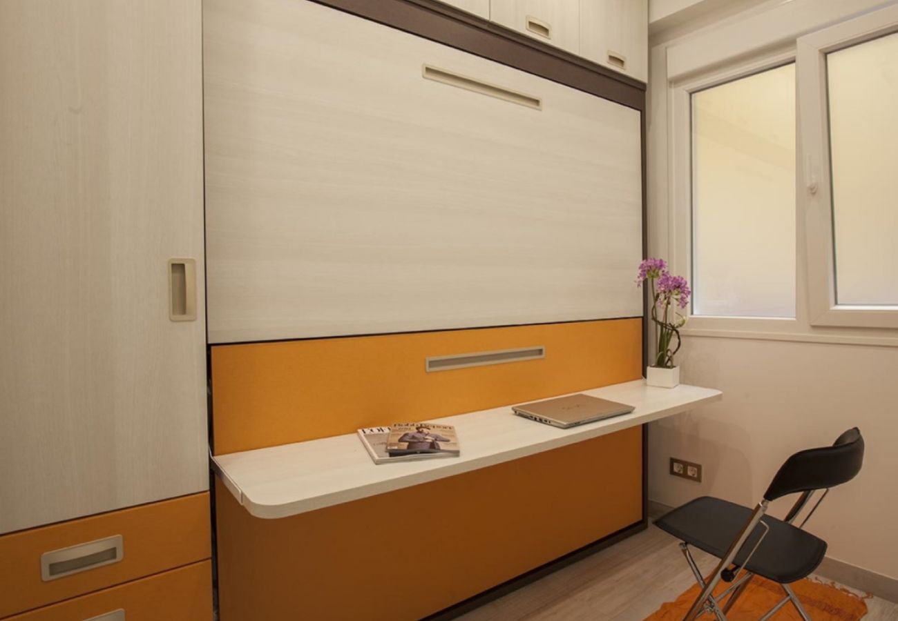 Apartamento en Madrid - MIT House Embajadores Confort VII en Madrid 