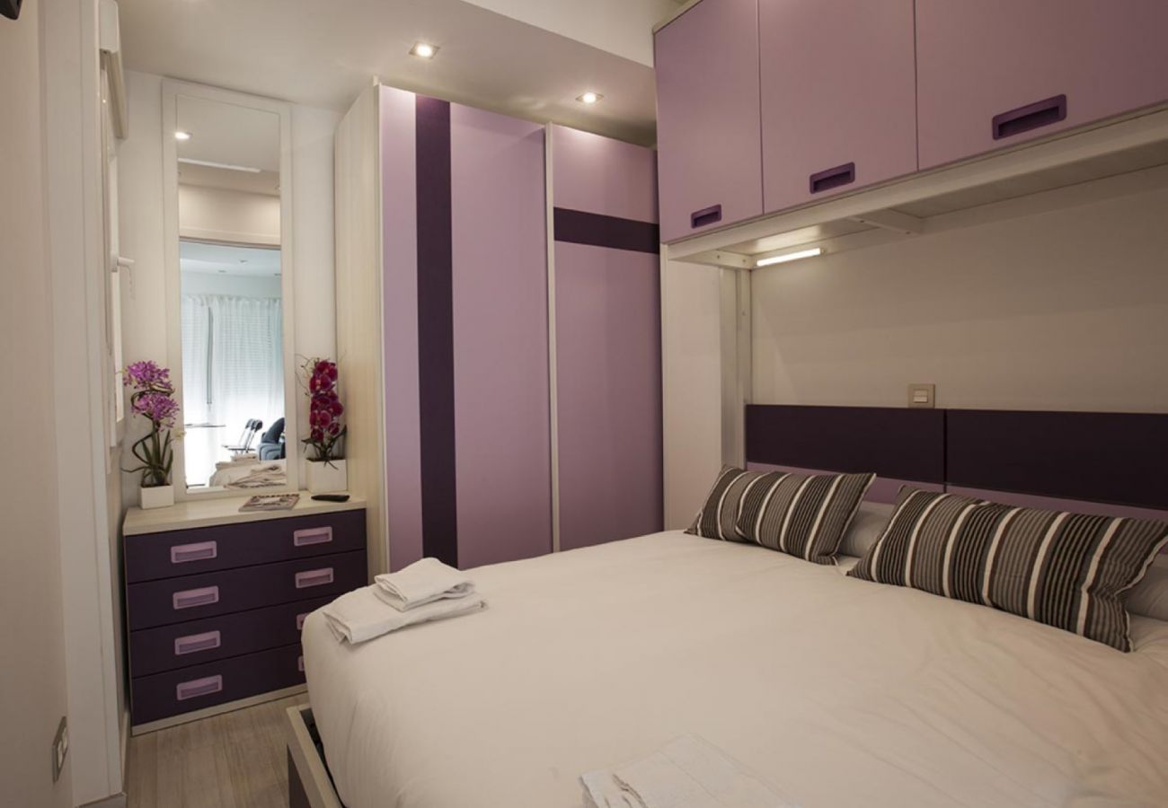 Apartamento en Madrid - MIT House Embajadores Confort VII en Madrid 