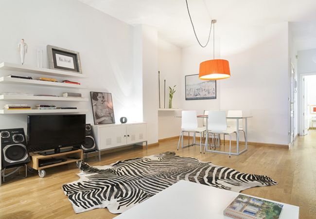 Apartamento en Madrid - MIT House Senator en Madrid 