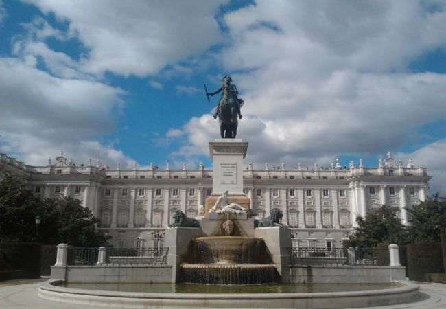 Apartamento en Madrid - MIT House Senator en Madrid 