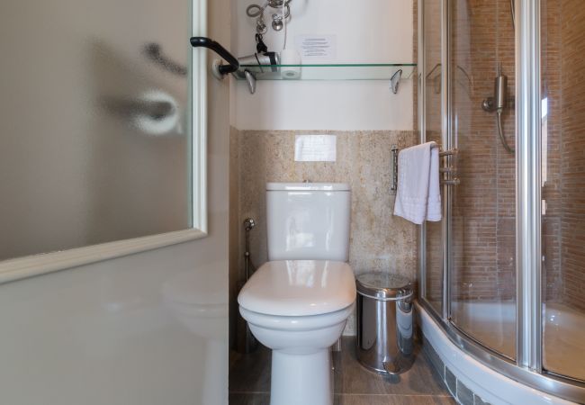 Estudio en Madrid - Apartamento Santa Ana Boutique II en Madrid Estudio en Madrid - Apartamento Santa Ana Boutique II en Madrid