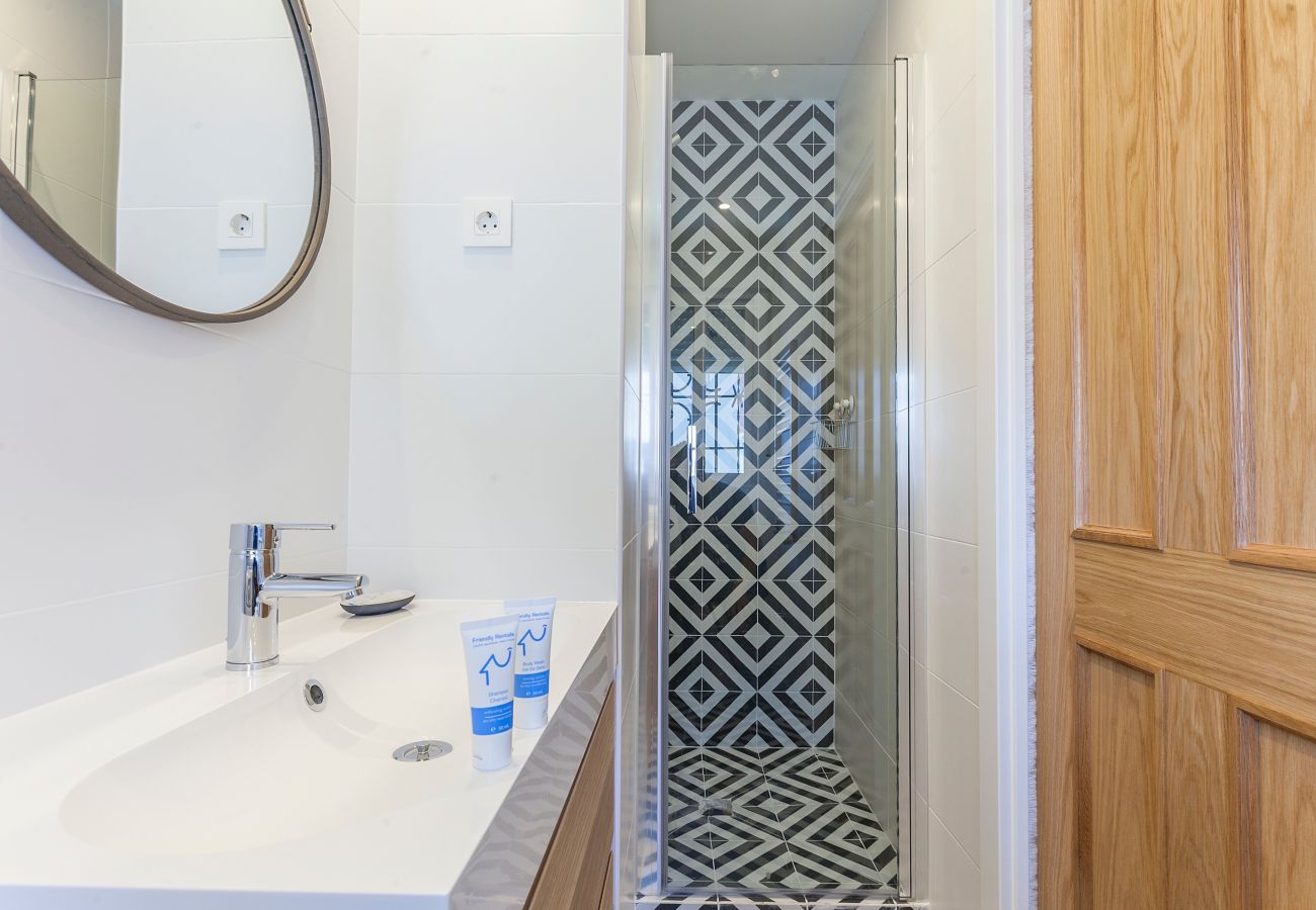 Apartamento en Madrid - Apartamento Rio Plaza V en Madrid
