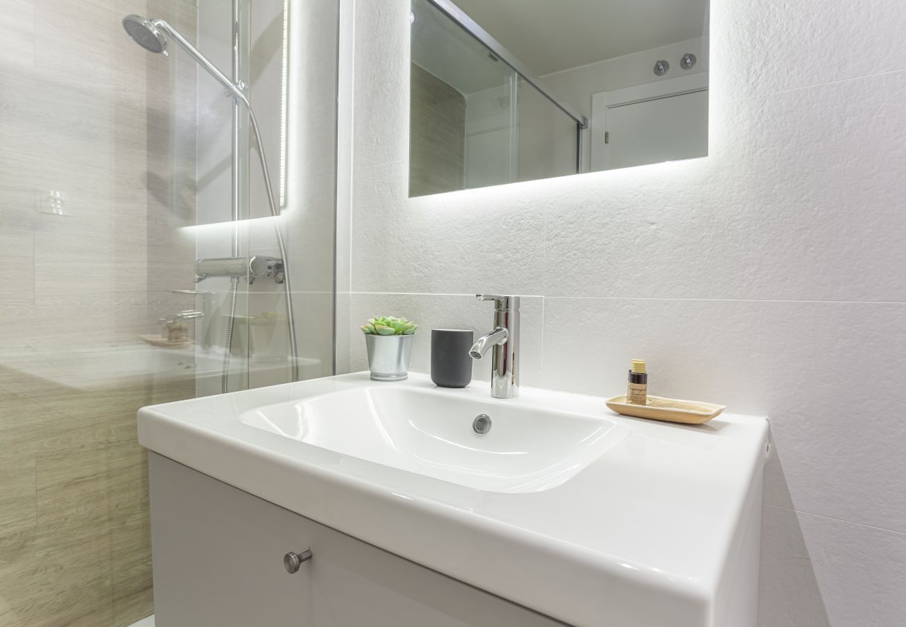 Apartamento en Madrid - Apartamento Antonio Lopez  VIII en Madrid