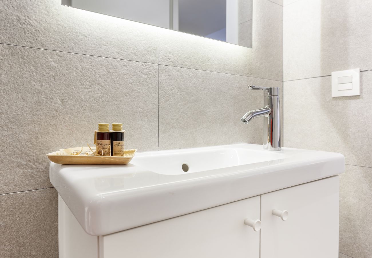 Apartamento en Madrid - Apartamento Antonio Lopez  VII en Madrid
