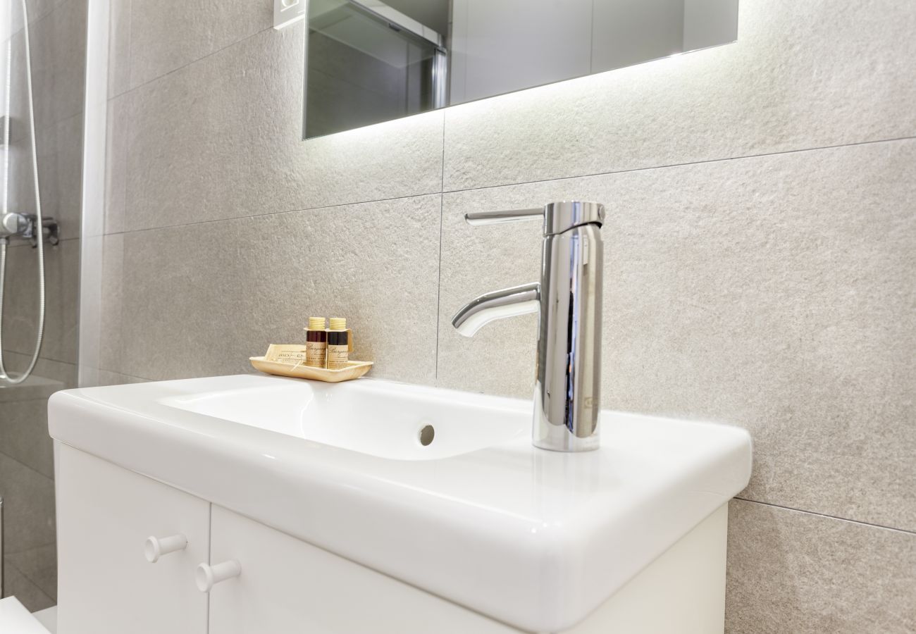 Apartamento en Madrid - Apartamento Antonio Lopez  VII en Madrid