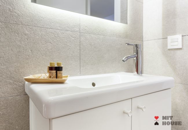 Apartamento en Madrid - Apartamento Antonio Lopez  XV  en Madrid Apartamento en Madrid - Apartamento Antonio Lopez  XV  en Madrid