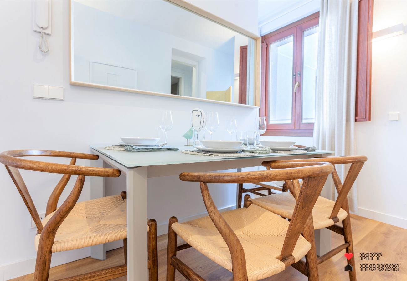 Apartamento en Madrid - MIT House Bellas Artes IV en Madrid