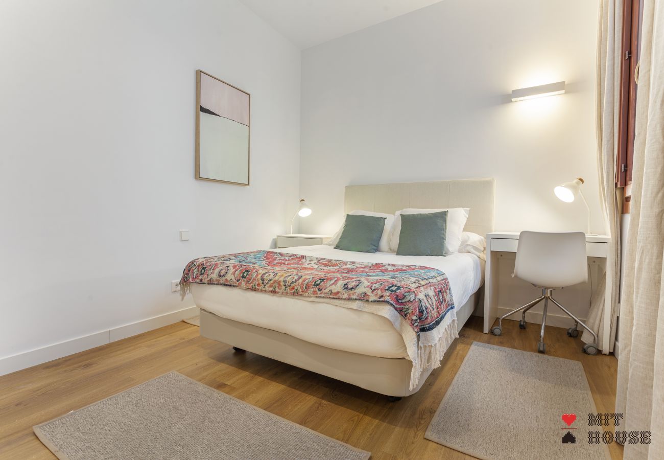 Apartamento en Madrid - MIT House Bellas Artes IV en Madrid