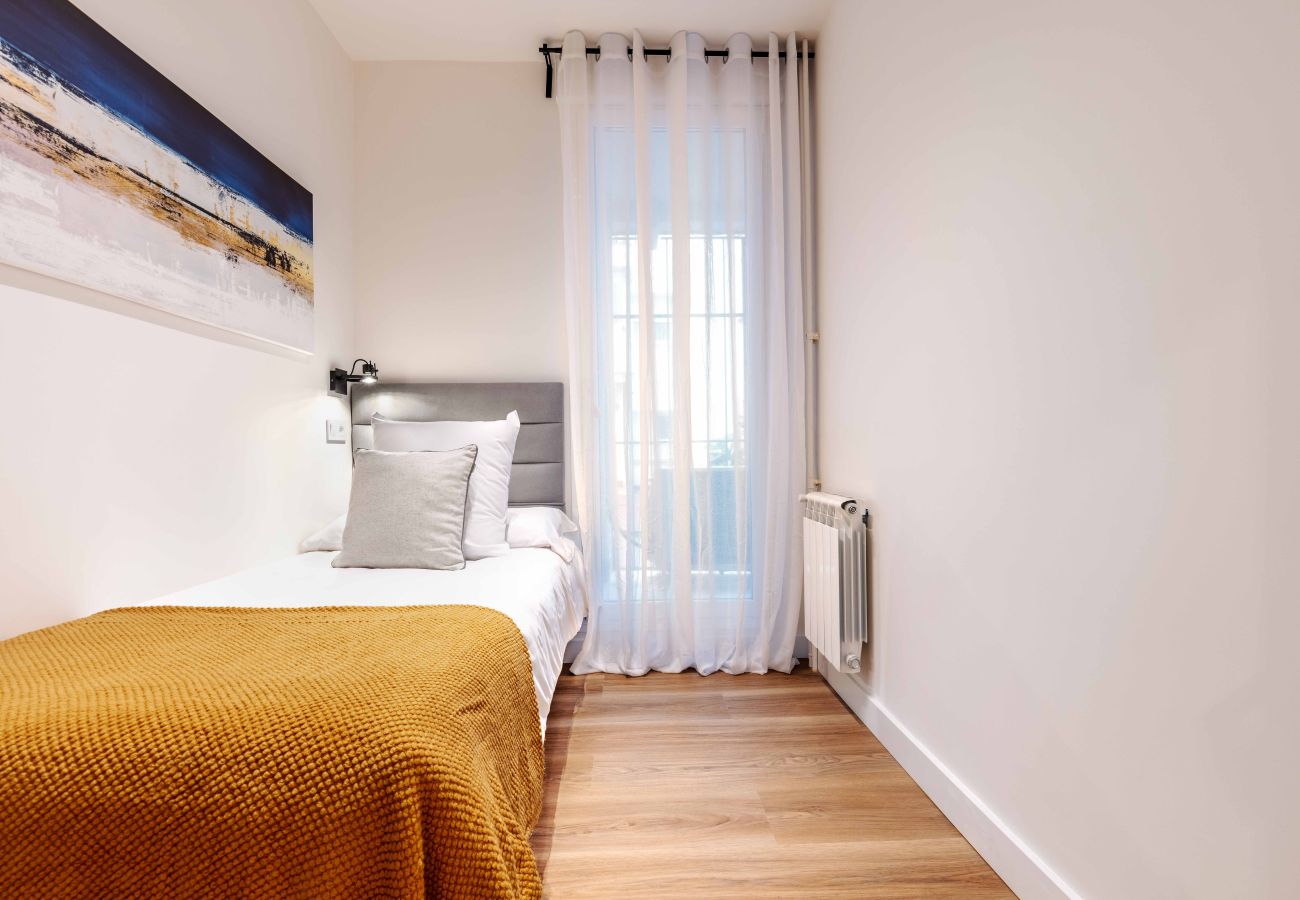 Apartamento en Madrid - Apartamento Puerta de America VII en Madrid 
