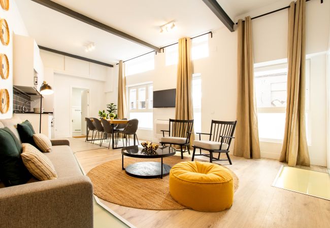 Apartamento en Madrid - Apartamento Silvela Duplex en Madrid  Apartamento en Madrid - Apartamento Silvela Duplex en Madrid
