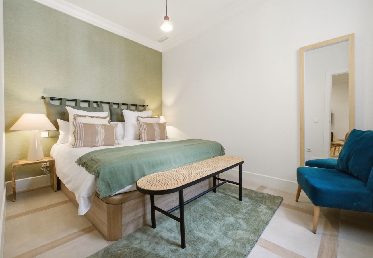 Apartamento en Madrid - Apartamento Casa Cortes IX en Madrid 