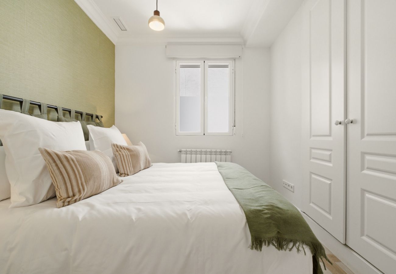 Apartamento en Madrid - Apartamento Casa Cortes VIII en Madrid 