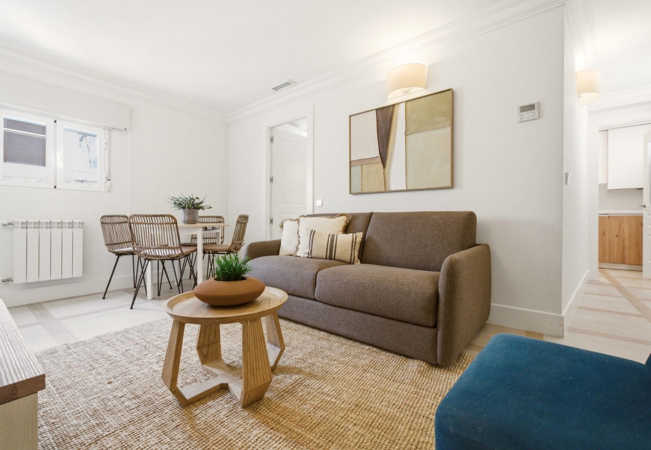 Apartamento en Madrid - Apartamento Casa Cortes XIV en Madrid 
