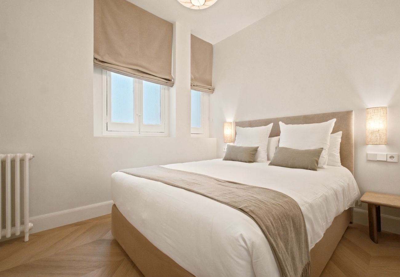 Apartamento en Madrid - Apartamento Almagro Luxe II en Madrid 