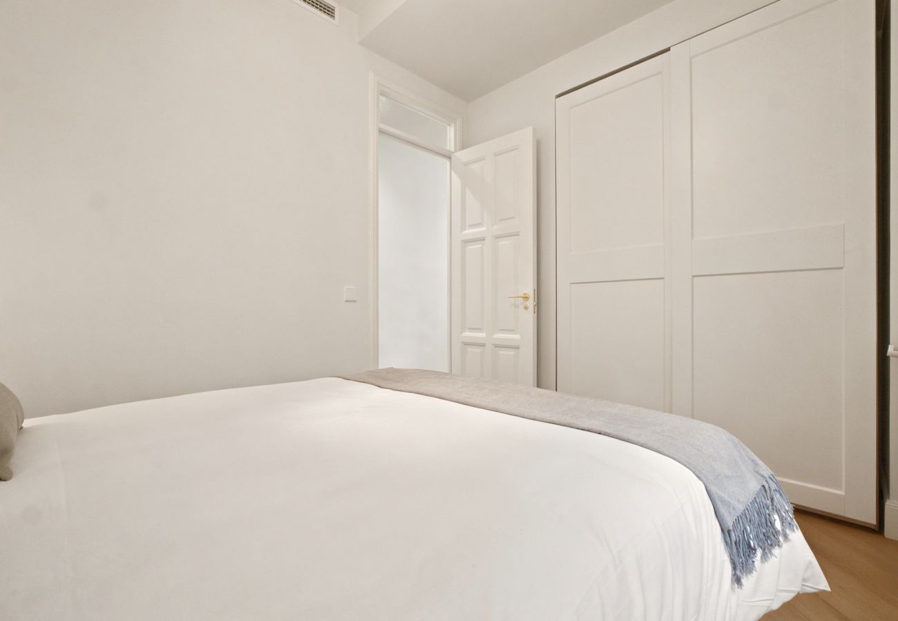 Apartamento en Madrid - Apartamento Almagro Luxe II en Madrid 