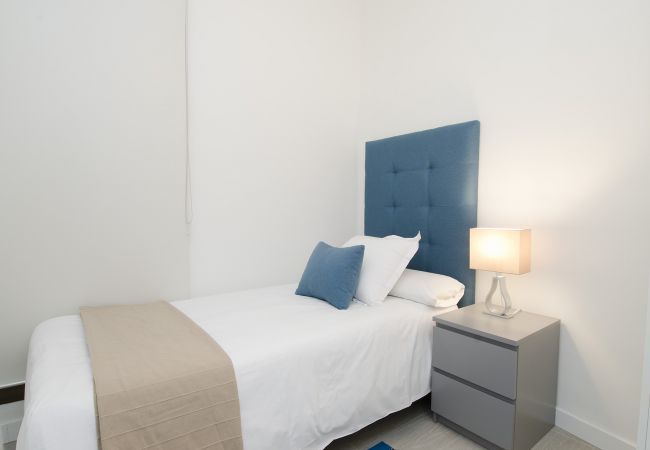 Apartment in Madrid - Apolo VI Apartment in Madrid - Apolo VI