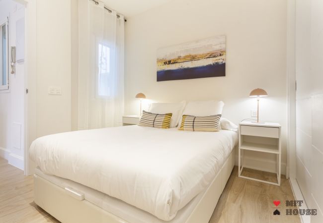 Apartment in Madrid - Universidad V Apartment in Madrid - Universidad V