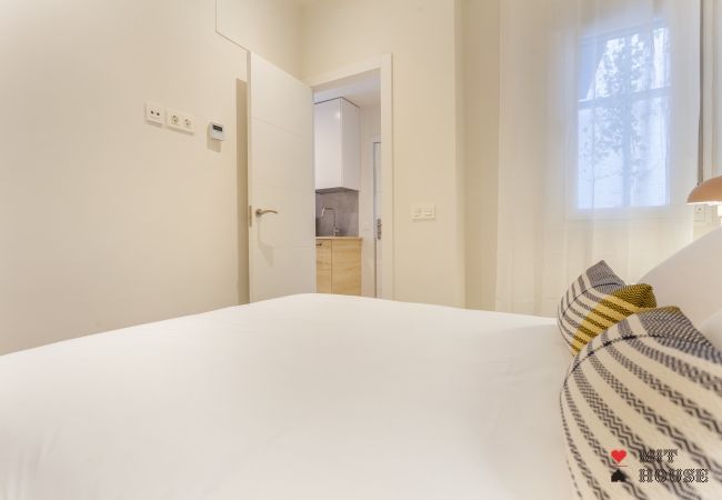 Apartment in Madrid - Universidad V Apartment in Madrid - Universidad V