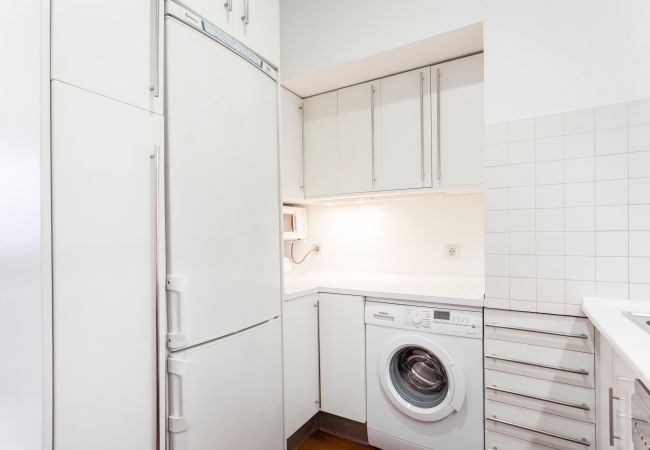 Apartment in Madrid - Monte Esquinza Apartment in Madrid - Monte Esquinza