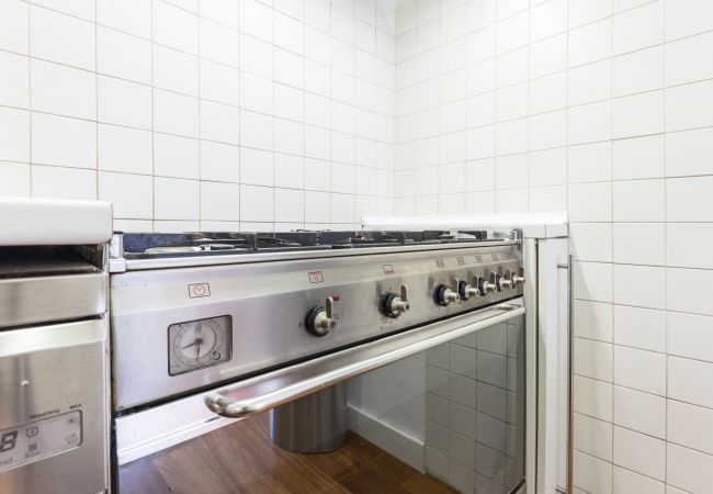 Apartment in Madrid - Monte Esquinza Apartment in Madrid - Monte Esquinza