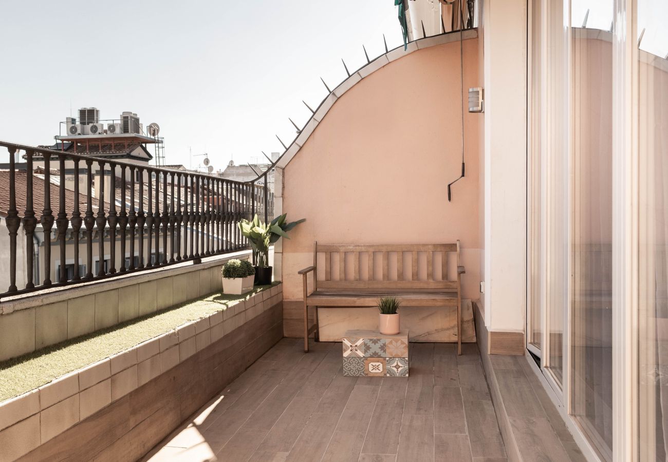 Apartment in Madrid - Gran Via Terrace apartment in Madrid 