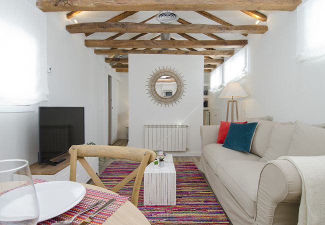 Studio in Madrid -  NoMad Rastro Attic apartment in Madrid  Studio in Madrid -  NoMad Rastro Attic apartment in Madrid