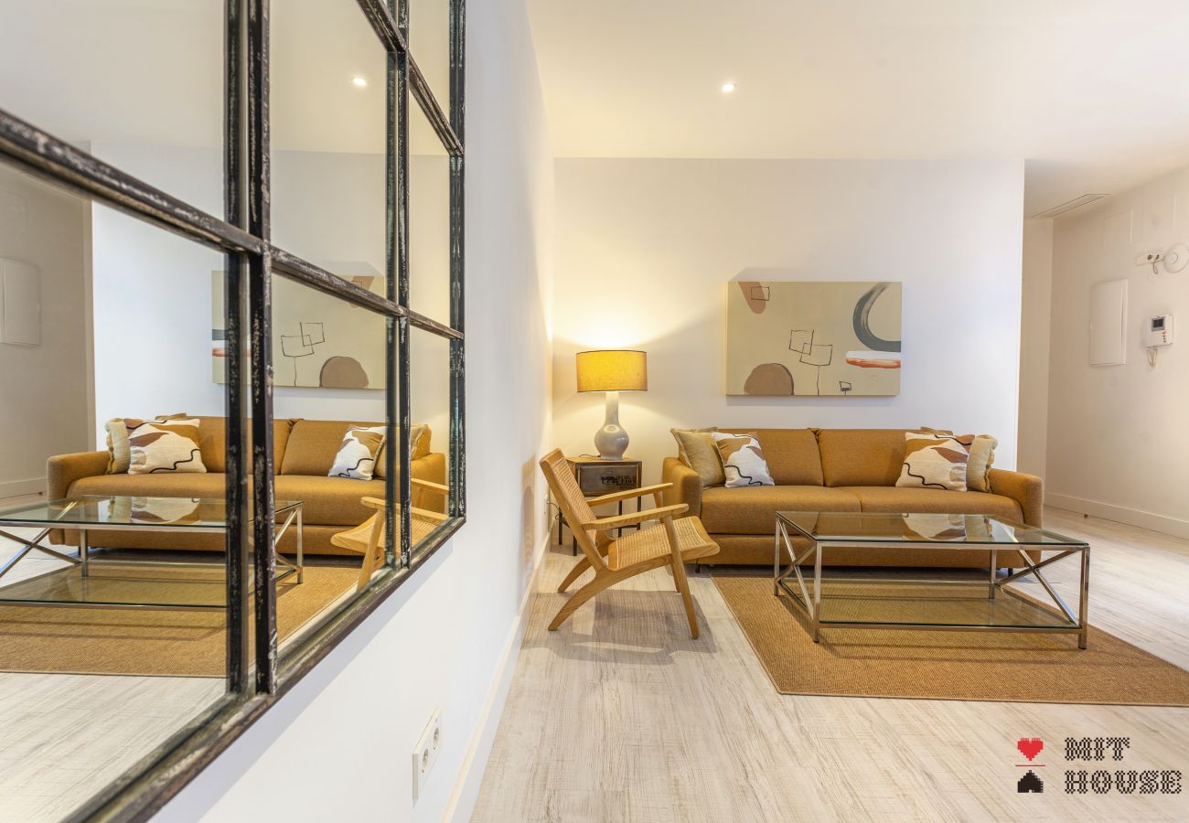 Apartment in Madrid - MIT House Olavide XV en Madrid