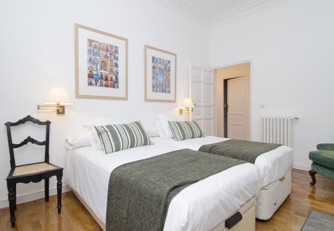 Apartment in Madrid -  Paseo del Prado II apartment in Madrid  Apartment in Madrid -  Paseo del Prado II apartment in Madrid