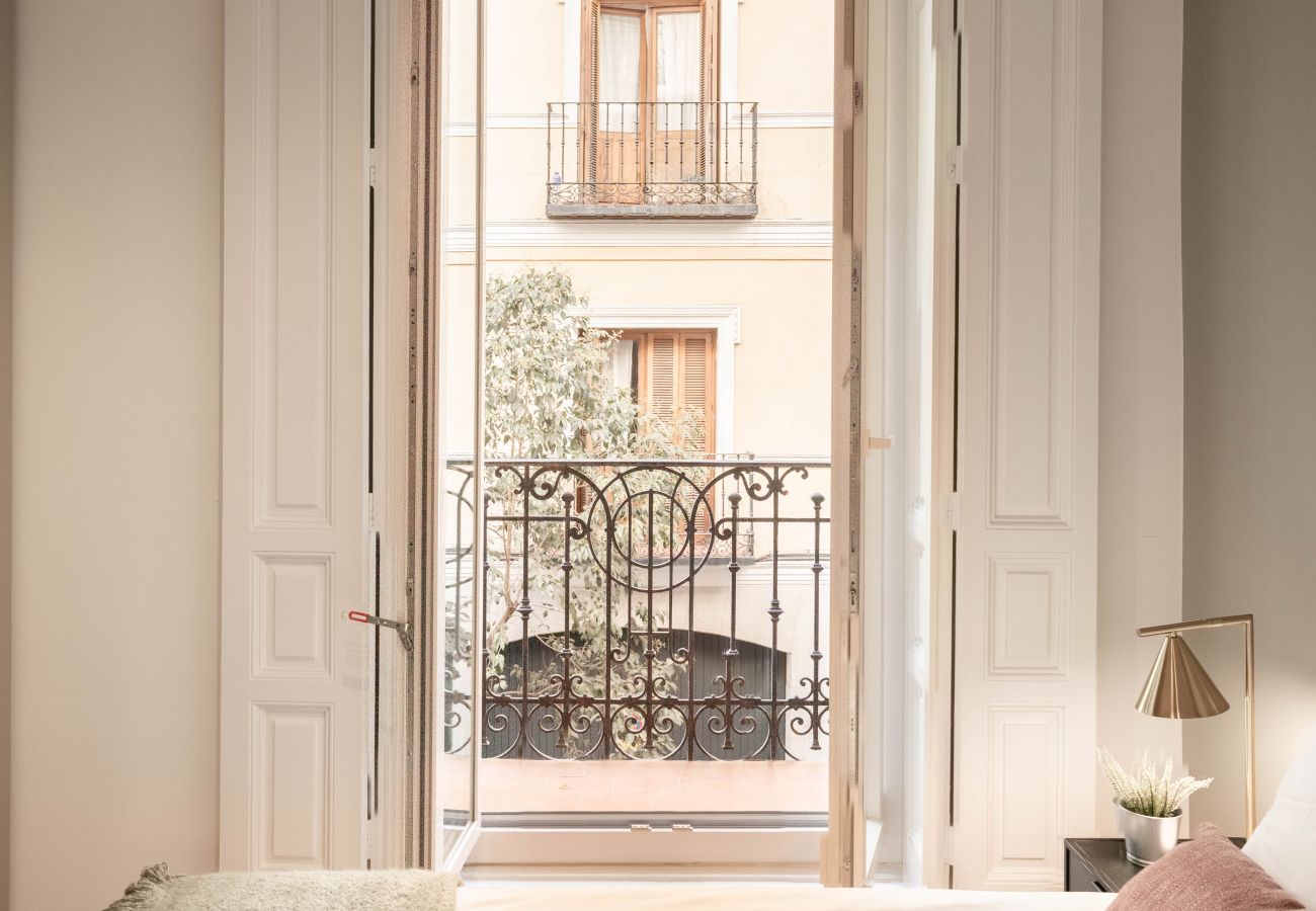 Apartment in Madrid -  Prado III apartment in Madrid 