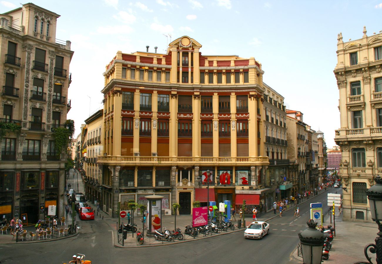 Apartment in Madrid - MIT House Puerta del Sol III in Madrid 