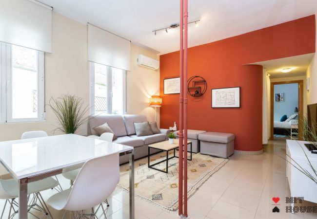 Apartment in Madrid - MIT House Retiro VI in Madrid 