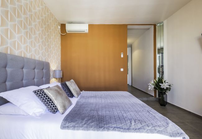 Studio in Madrid -  Santa Ana Boutique VII apartment  in Madrid Studio in Madrid -  Santa Ana Boutique VII apartment  in Madrid