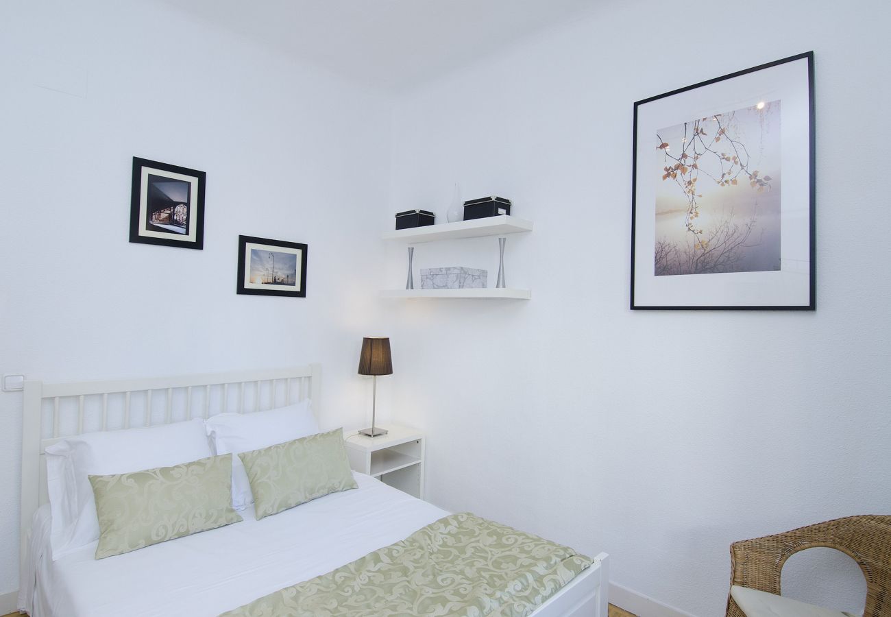Apartment in Madrid - MIT House Arguelles in Madrid