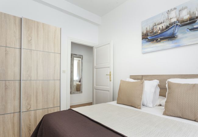Apartment in Madrid -  Artes Exclusive II apartment in Madrid Apartment in Madrid -  Artes Exclusive II apartment in Madrid