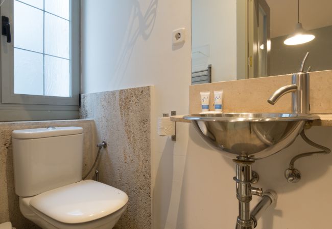 Studio in Madrid -  Santa Ana Boutique IV apartment  in Madrid Studio in Madrid -  Santa Ana Boutique IV apartment  in Madrid