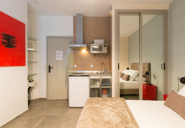 Studio in Madrid -  Santa Ana Boutique IV apartment  in Madrid Studio in Madrid -  Santa Ana Boutique IV apartment  in Madrid