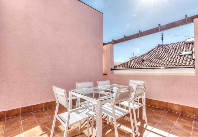 Apartment in Madrid - Apolo Terrace III apartment in Madrid Apartment in Madrid - Apolo Terrace III apartment in Madrid