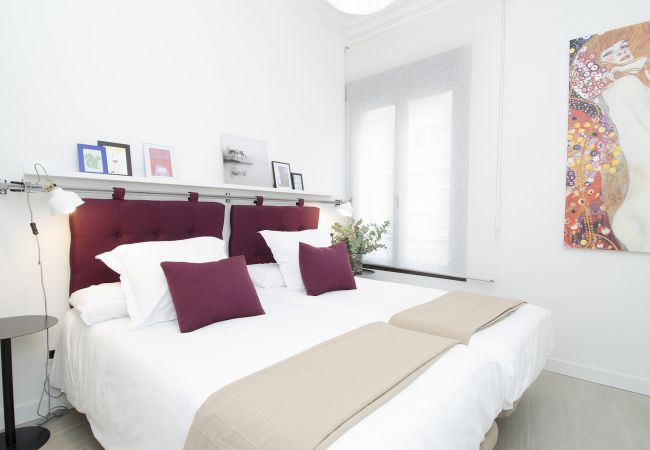 Apartment in Madrid - MIT House Apolo VI en Madrid