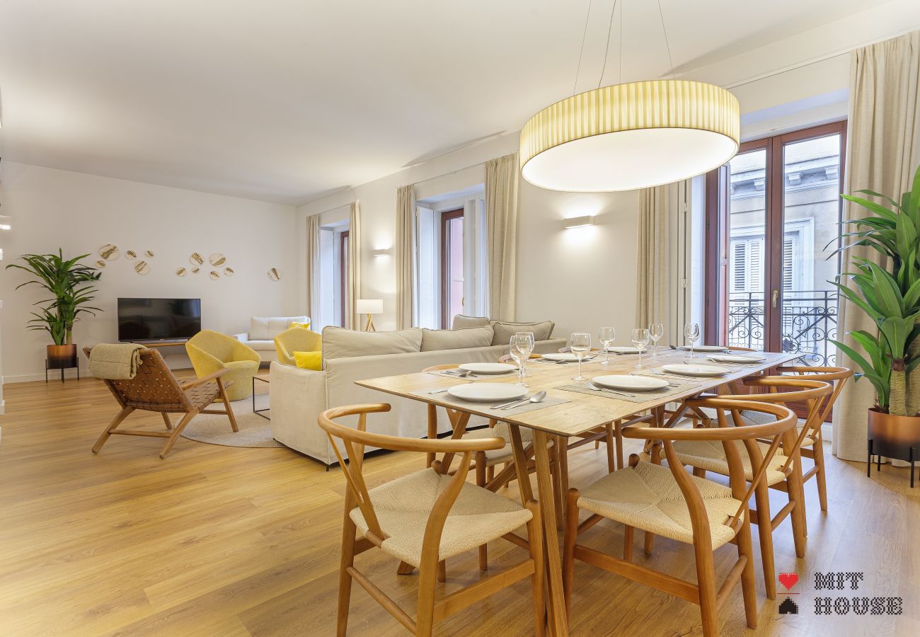 Apartment in Madrid - MIT House Cibeles Luxe V en Madrid