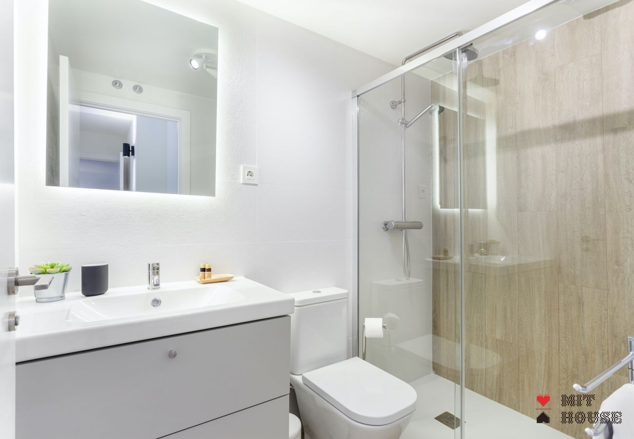 Apartment in Madrid -  Antonio Lopez XI apartment in Madrid