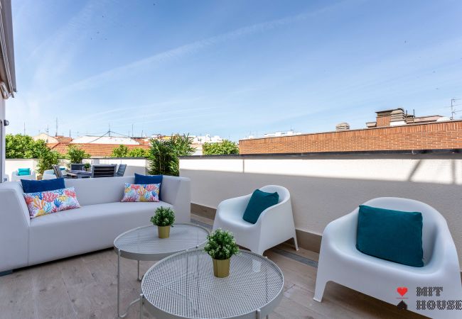Apartment in Madrid -  Antonio Lopez  XVII apartment in Madrid