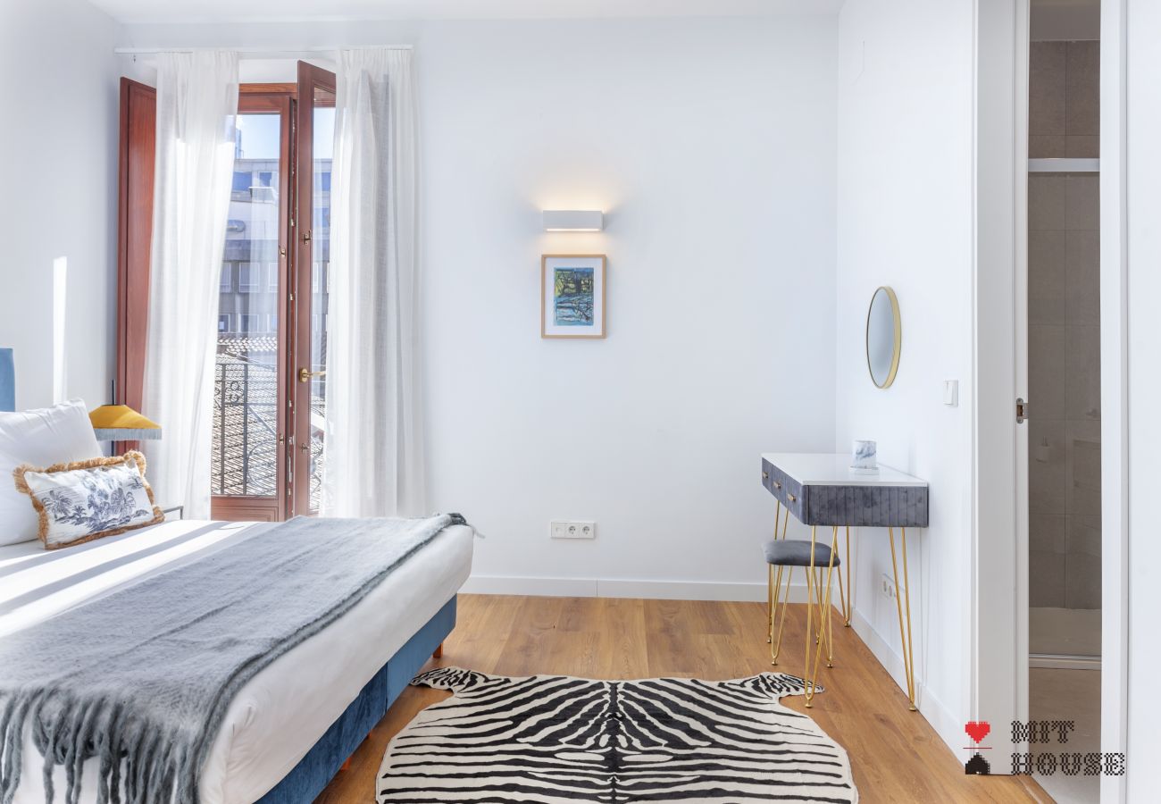 Apartment in Madrid - MIT House Cibeles Luxe IV en Madrid