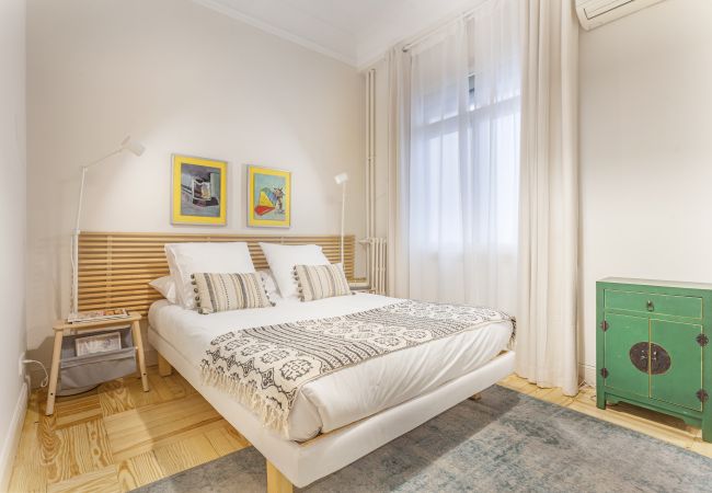 Apartment in Madrid -  Retiro Place apartment  in  Madrid Apartment in Madrid -  Retiro Place apartment  in  Madrid