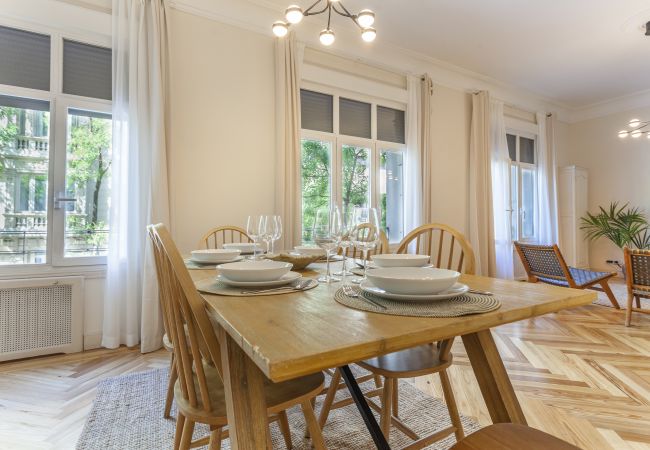 Apartment in Madrid -  Retiro Place apartment  in  Madrid Apartment in Madrid -  Retiro Place apartment  in  Madrid