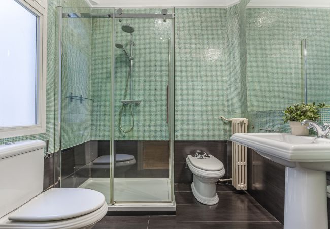 Apartment in Madrid -  Retiro Place apartment  in  Madrid Apartment in Madrid -  Retiro Place apartment  in  Madrid
