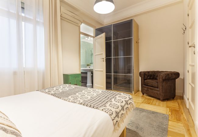 Apartment in Madrid -  Retiro Place apartment  in  Madrid Apartment in Madrid -  Retiro Place apartment  in  Madrid