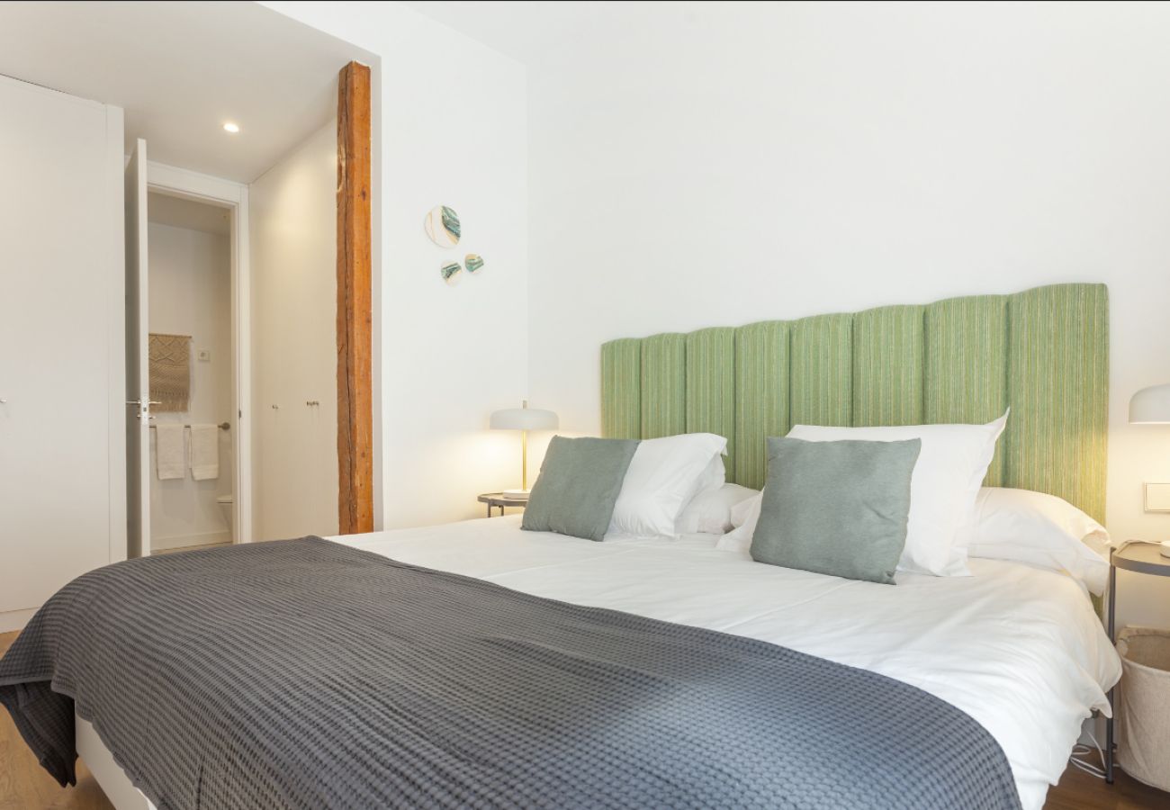Apartment in Madrid - Bellas Artes IV apartment in Madrid